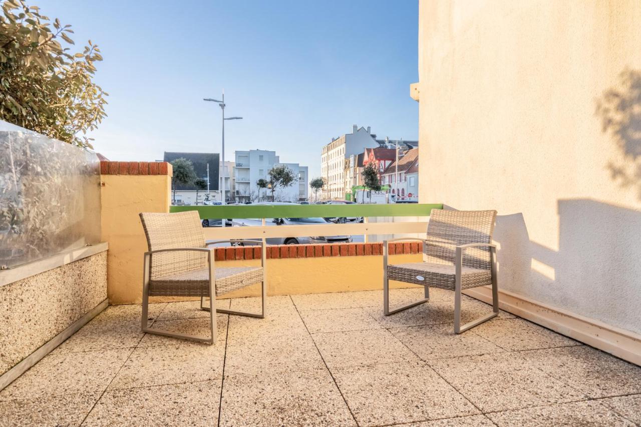 Agreable Appartement Et Terrasse A 2 Pas De La Mer Wimereux Luaran gambar