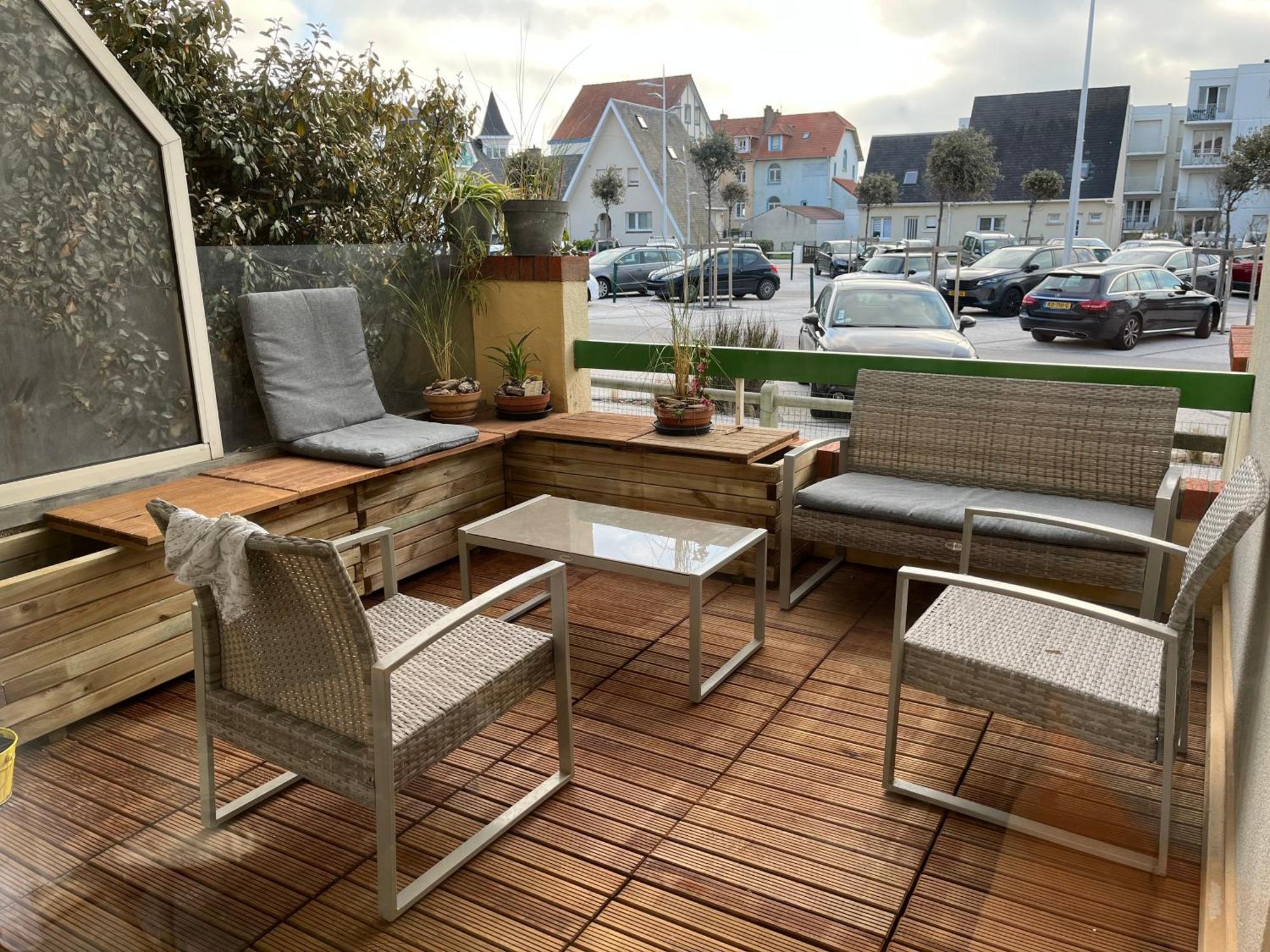 Agreable Appartement Et Terrasse A 2 Pas De La Mer Wimereux Luaran gambar